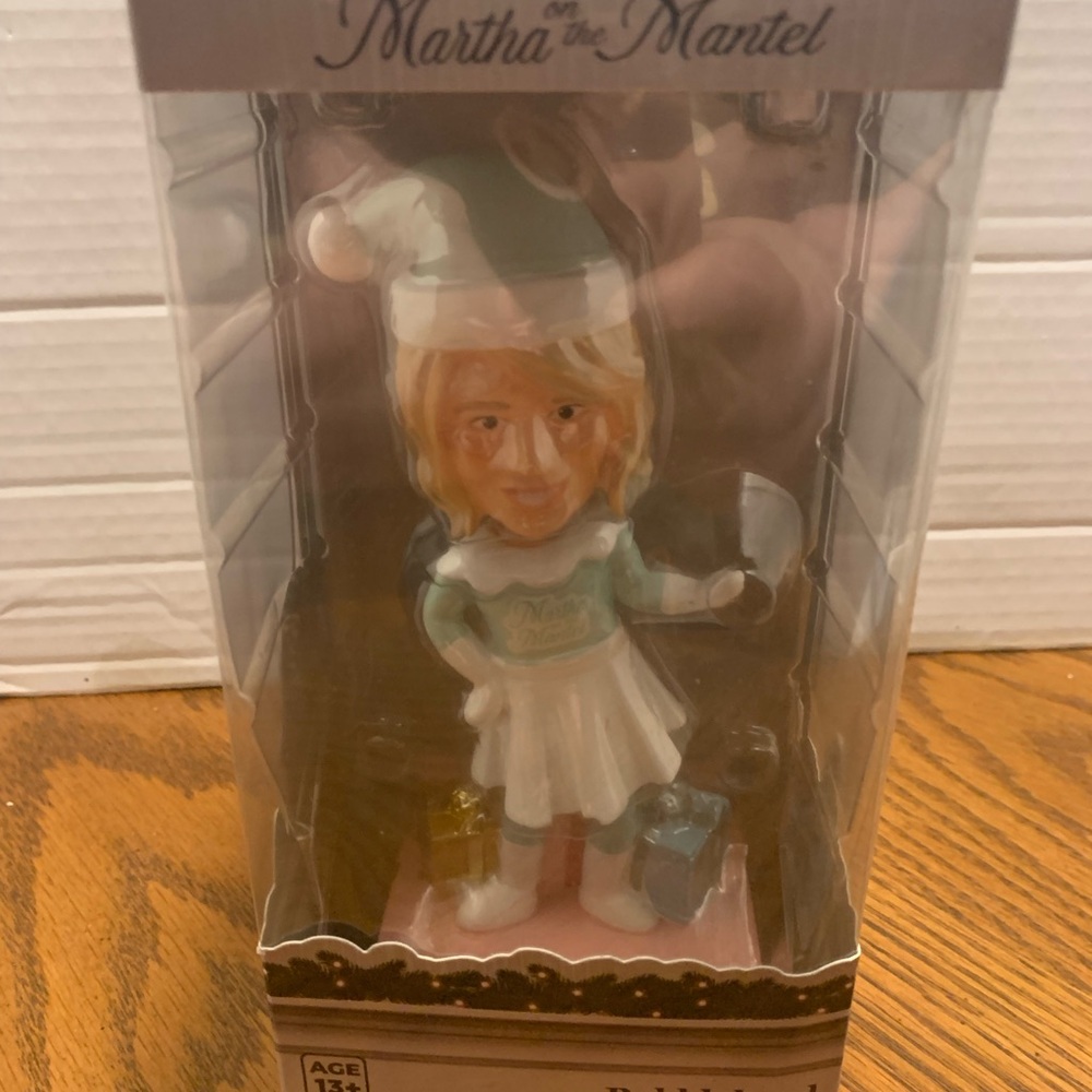 New Martha the Mantel Holiday Figurine with Gifts Fun festive